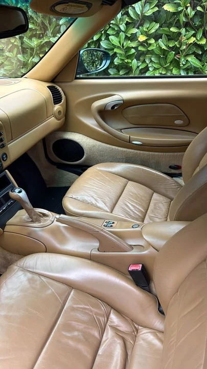 2001 Porsche 996 Carrera - Image 13 of 20