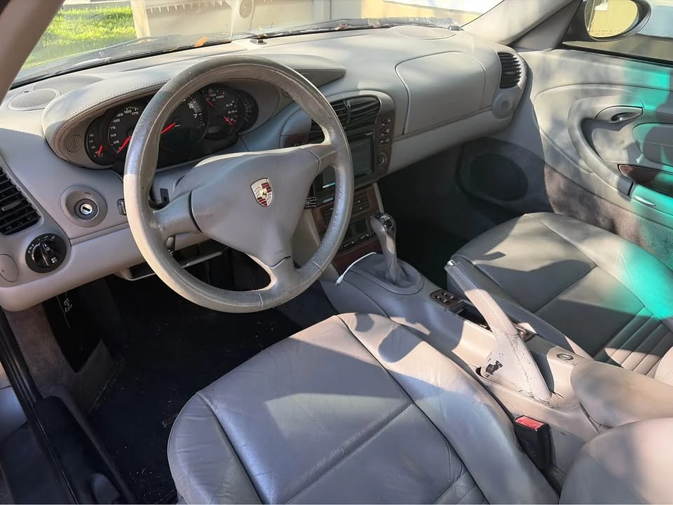 2001 Porsche 996 Carrera - Image 8 of 8