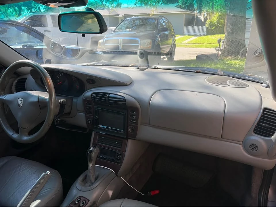 2001 Porsche 996 Carrera - Image 6 of 8