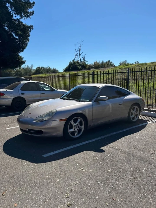 2001 Porsche 996 Carrera - Image 2 of 10