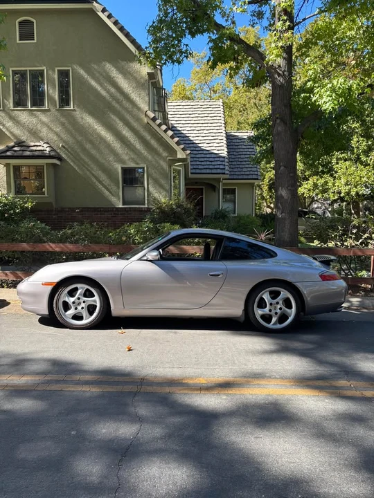 2001 Porsche 996 Carrera - Image 3 of 10