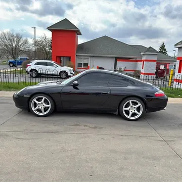 2001 Porsche 911 Carrera 2 Coupe