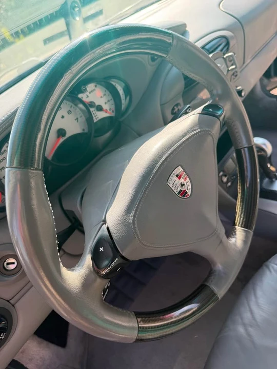 2001 Porsche 996 Carrera - Image 8 of 20