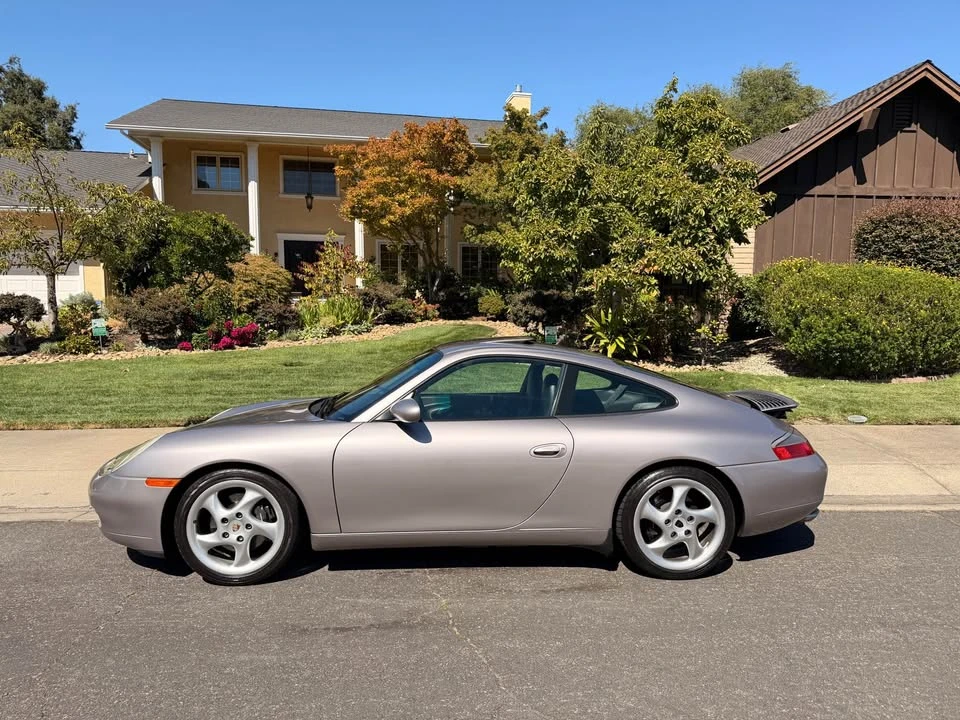 2001 Porsche 996 Carrera - Image 8 of 15