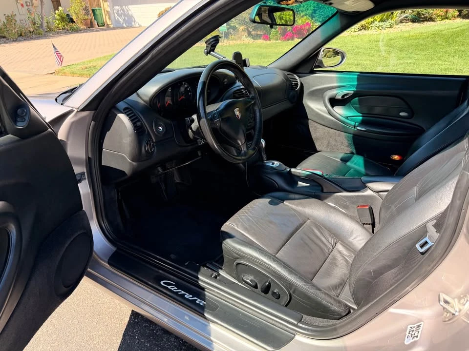 2001 Porsche 996 Carrera - Image 9 of 15