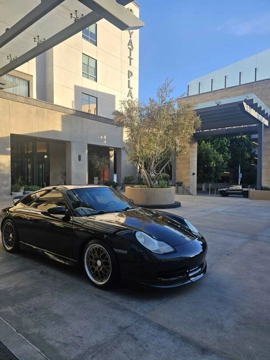 2001 Porsche 996 Carrera - Image 3 of 11
