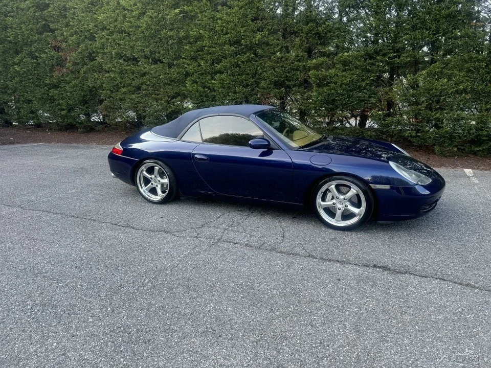 2001 Porsche 996 Carrera - Image 9 of 21