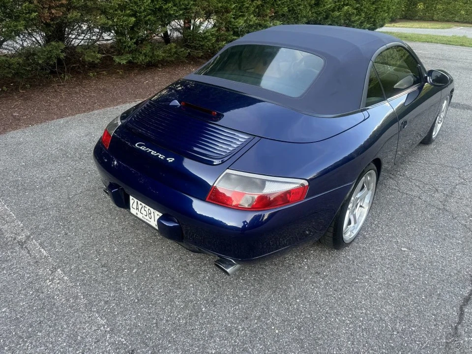 2001 Porsche 996 Carrera - Image 18 of 21