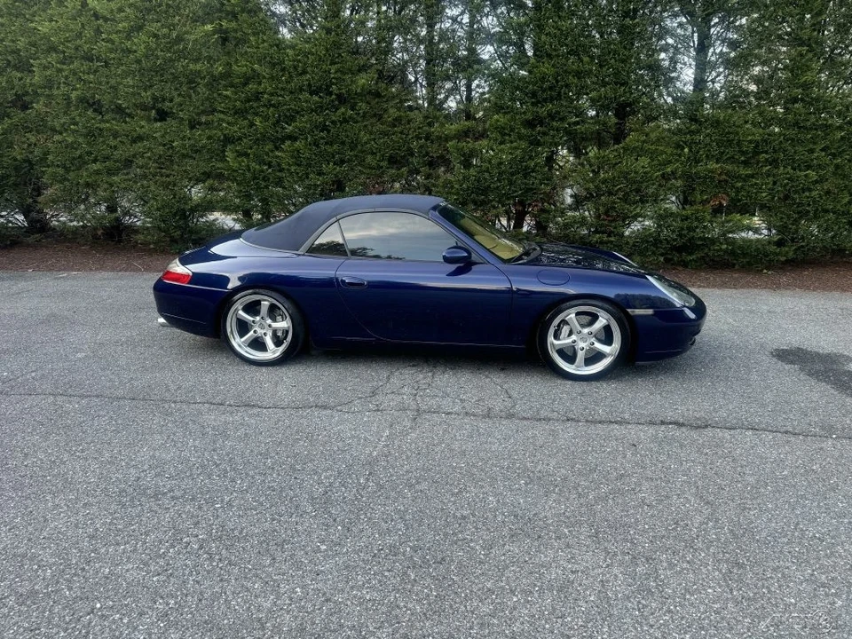 2001 Porsche 996 Carrera - Image 10 of 21