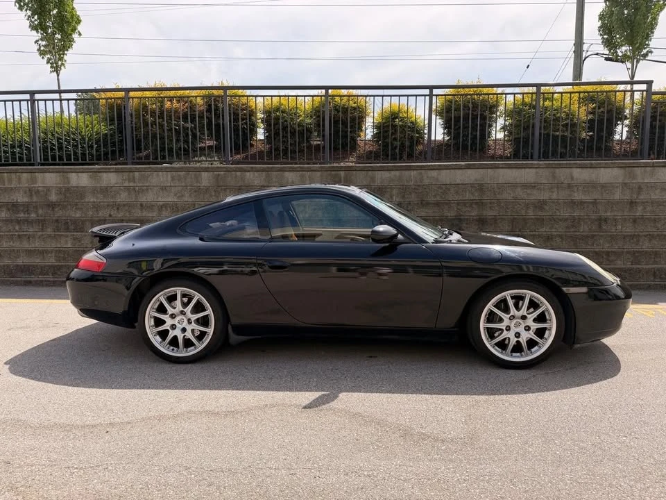 2001 Porsche 996 Carrera - Image 2 of 8
