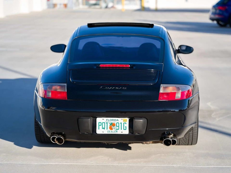 2001 Porsche 996 Carrera - Image 6 of 31