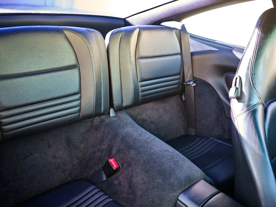 2001 Porsche 996 Carrera - Image 26 of 31