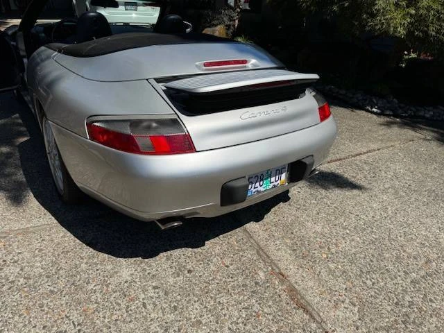 2001 Porsche 996 Carrera 4 - Image 7 of 16