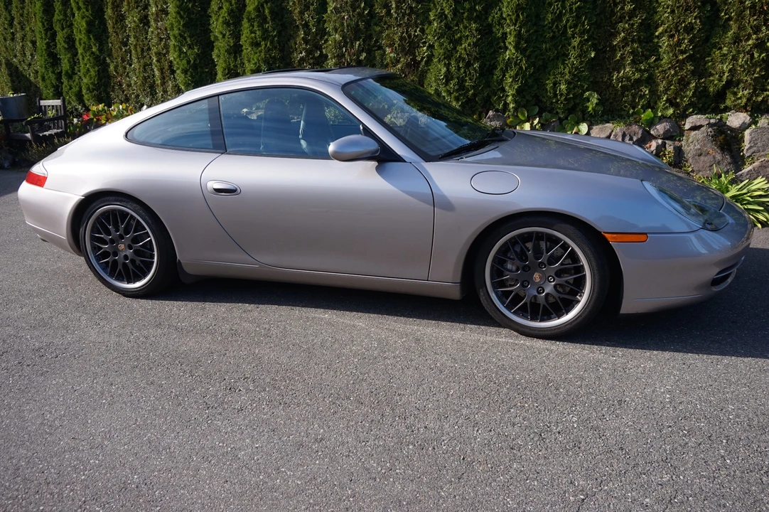 2001 Porsche 996 Carrera - Image 7 of 31