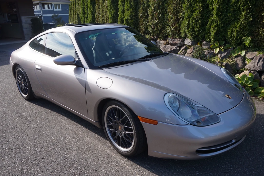 2001 Porsche 996 Carrera - Image 9 of 31