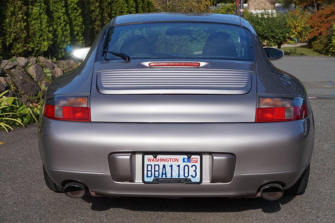2001 Porsche 996 Carrera - Image 14 of 31