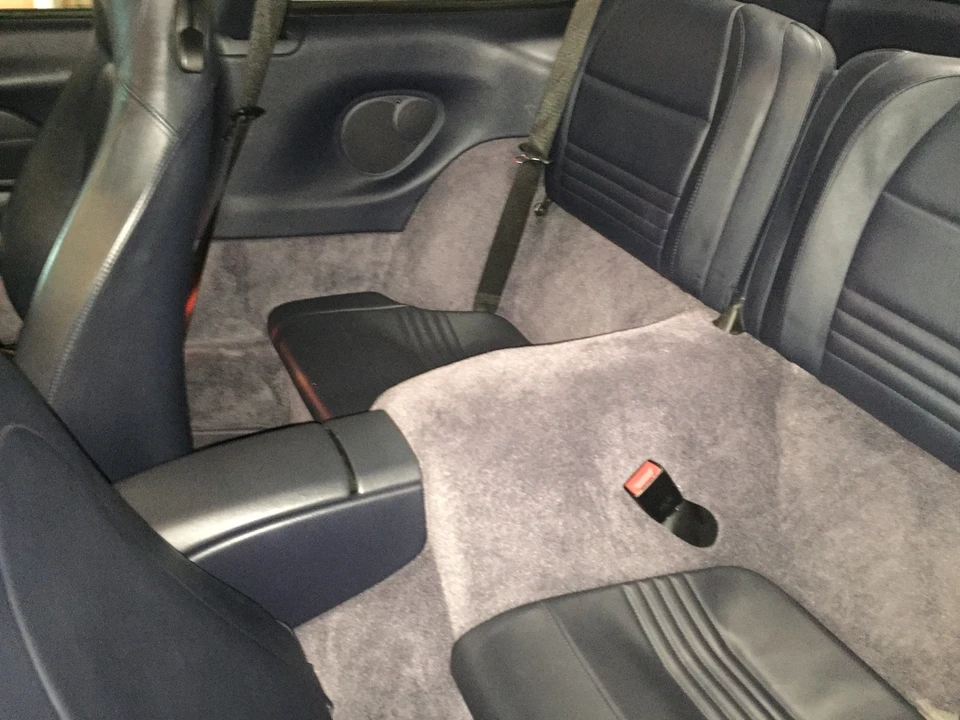2001 Porsche 996 Carrera - Image 30 of 31