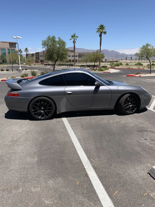 2001 Porsche 996 Carrera - Image 4 of 31