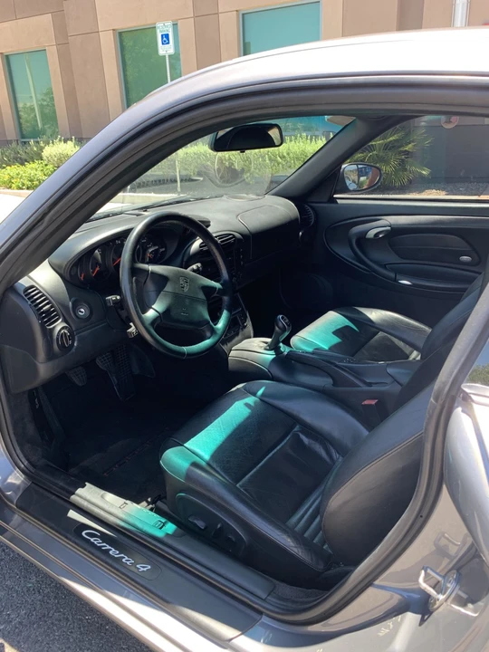 2001 Porsche 996 Carrera - Image 17 of 31