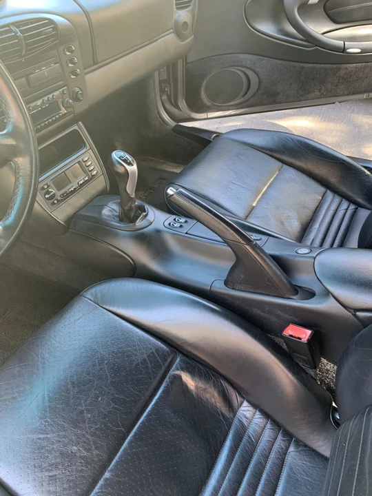 2001 Porsche 996 Carrera - Image 22 of 31