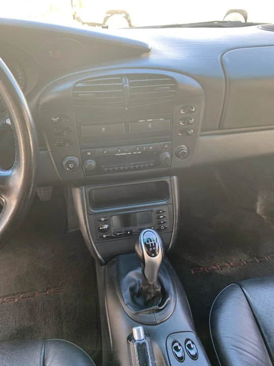 2001 Porsche 996 Carrera - Image 20 of 31