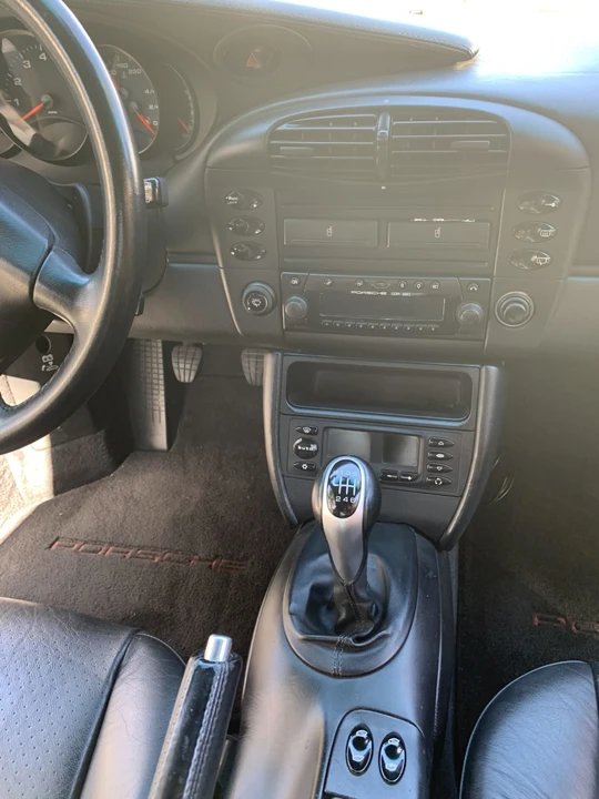 2001 Porsche 996 Carrera - Image 21 of 31