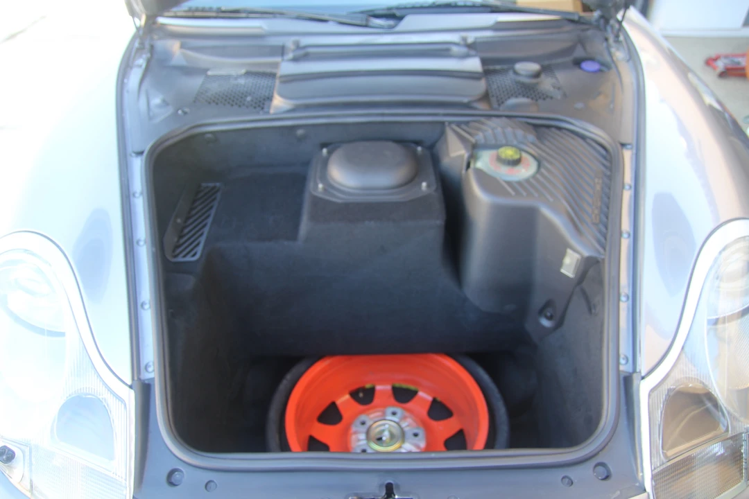 2001 Porsche 996 Carrera - Image 31 of 31