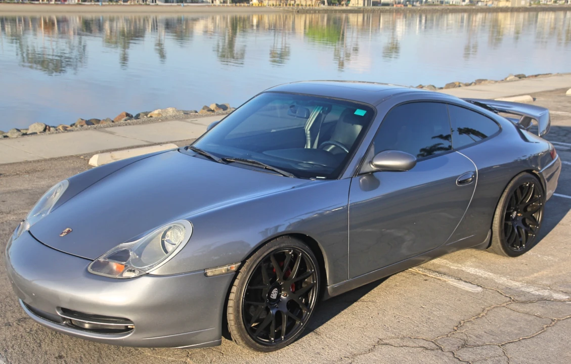 2001 Porsche 996 Carrera - Image 3 of 31
