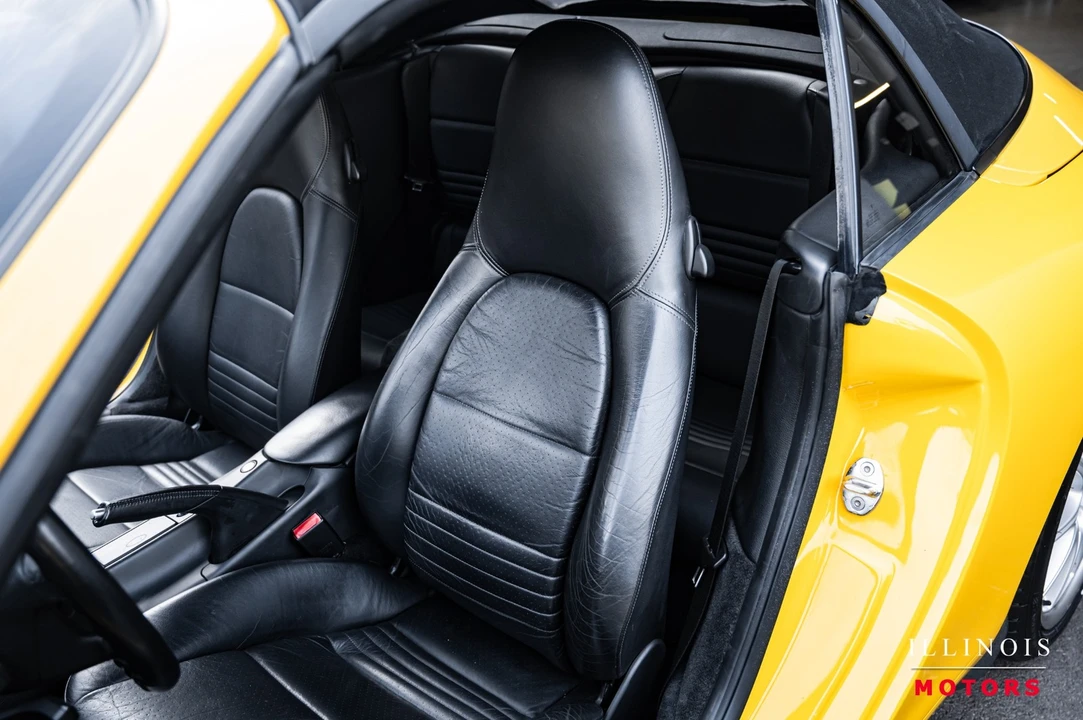 2001 Porsche 996 Carrera 4 - Image 17 of 21