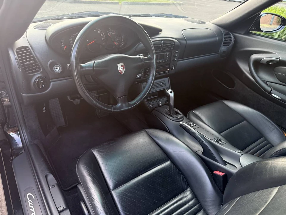2001 Porsche 996 Carrera 4 - Image 13 of 24