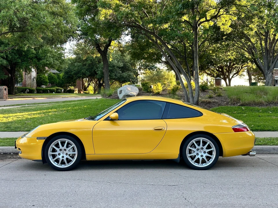 2001 Porsche 996 Carrera 4 - Image 2 of 20