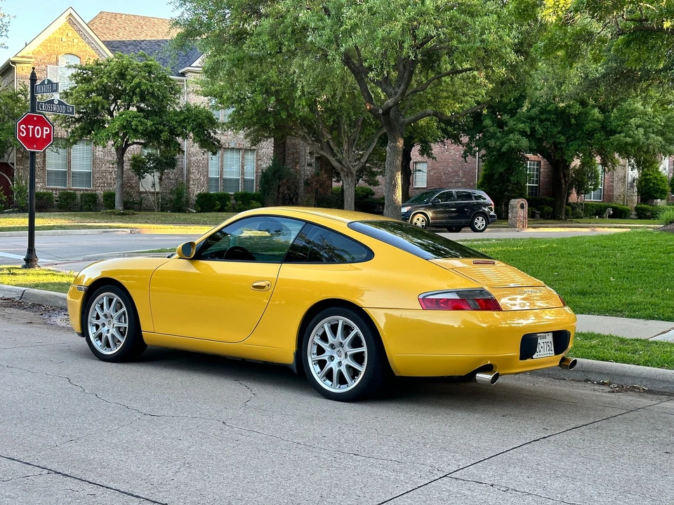 2001 Porsche 996 Carrera 4 - Image 3 of 20