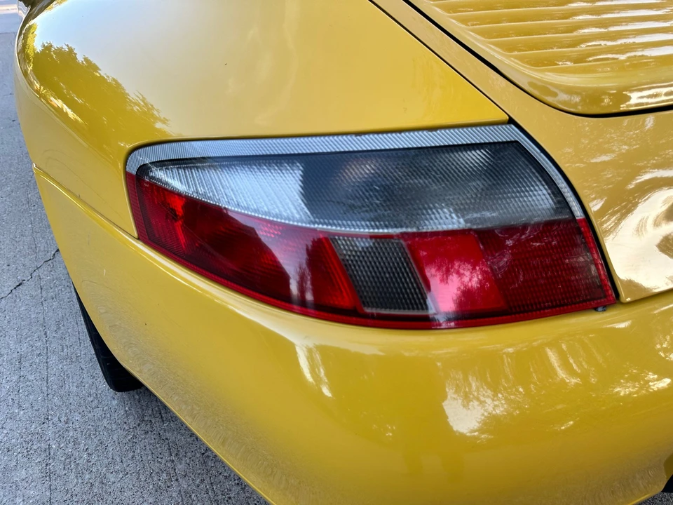 2001 Porsche 996 Carrera 4 - Image 11 of 20