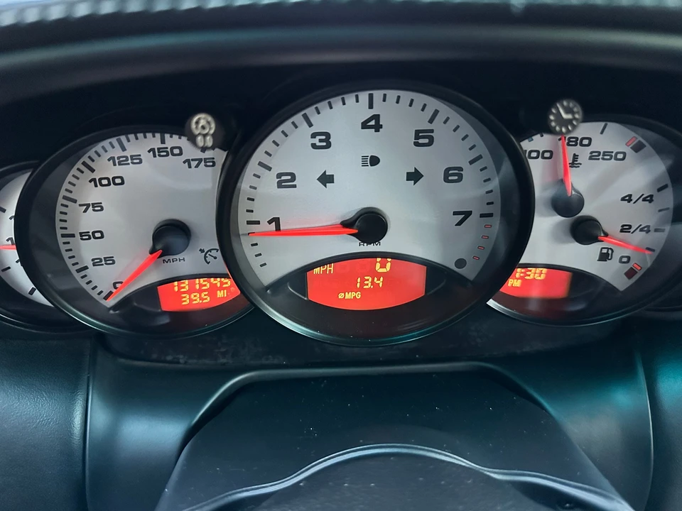 2001 Porsche 996 Carrera 4 - Image 18 of 20