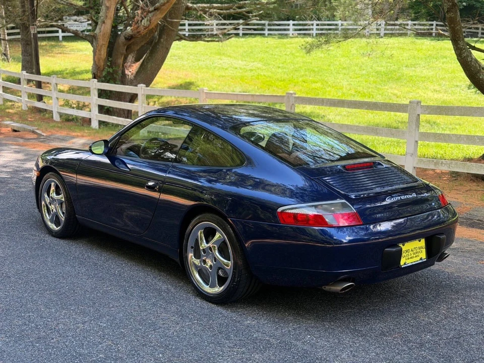 2001 Porsche 996 Carrera 4 - Image 7 of 31