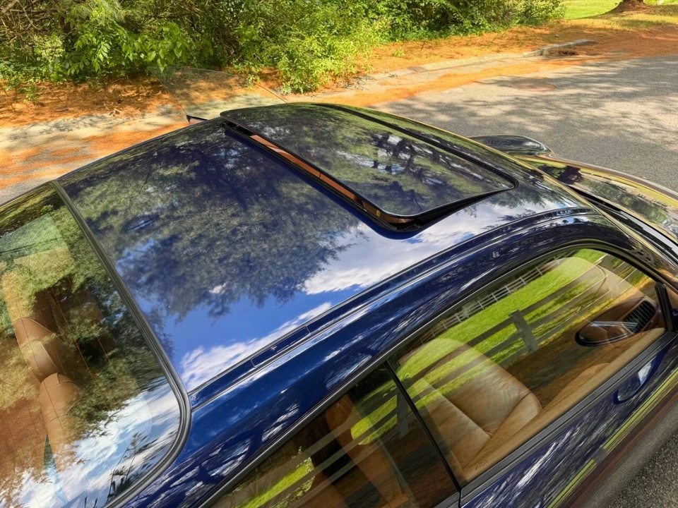2001 Porsche 996 Carrera 4 - Image 24 of 31