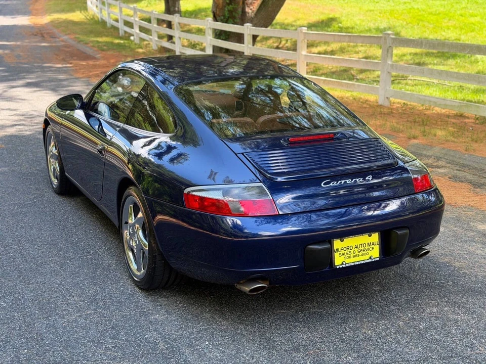 2001 Porsche 996 Carrera 4 - Image 8 of 31