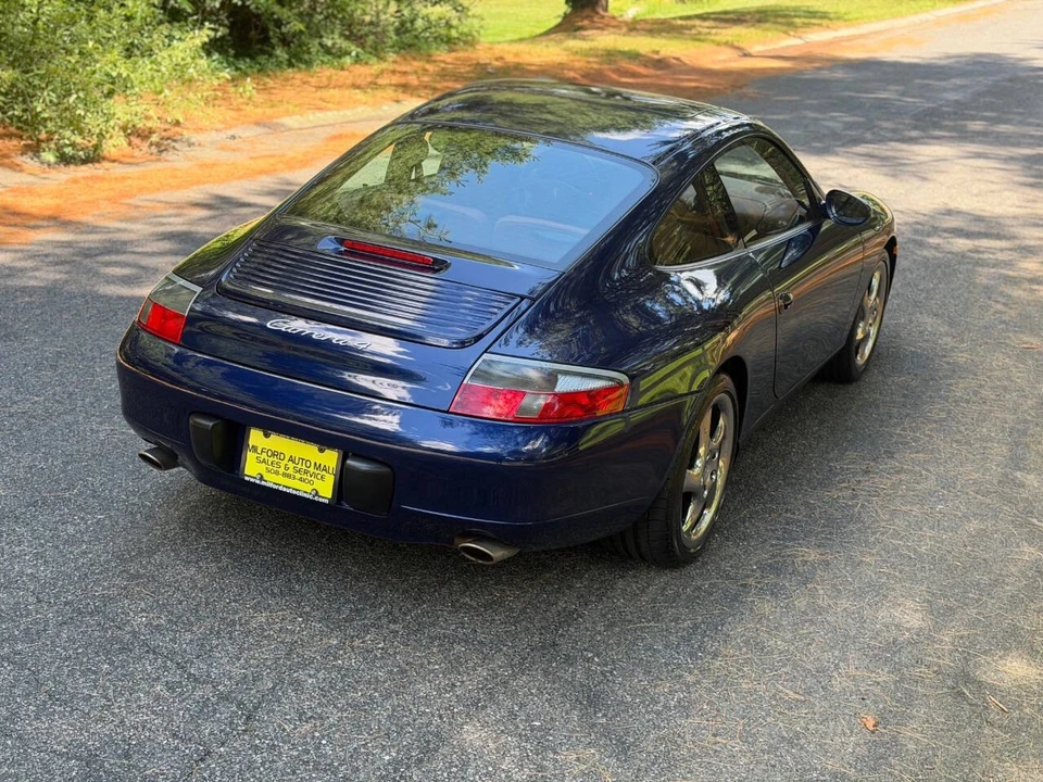 2001 Porsche 996 Carrera 4 - Image 10 of 31