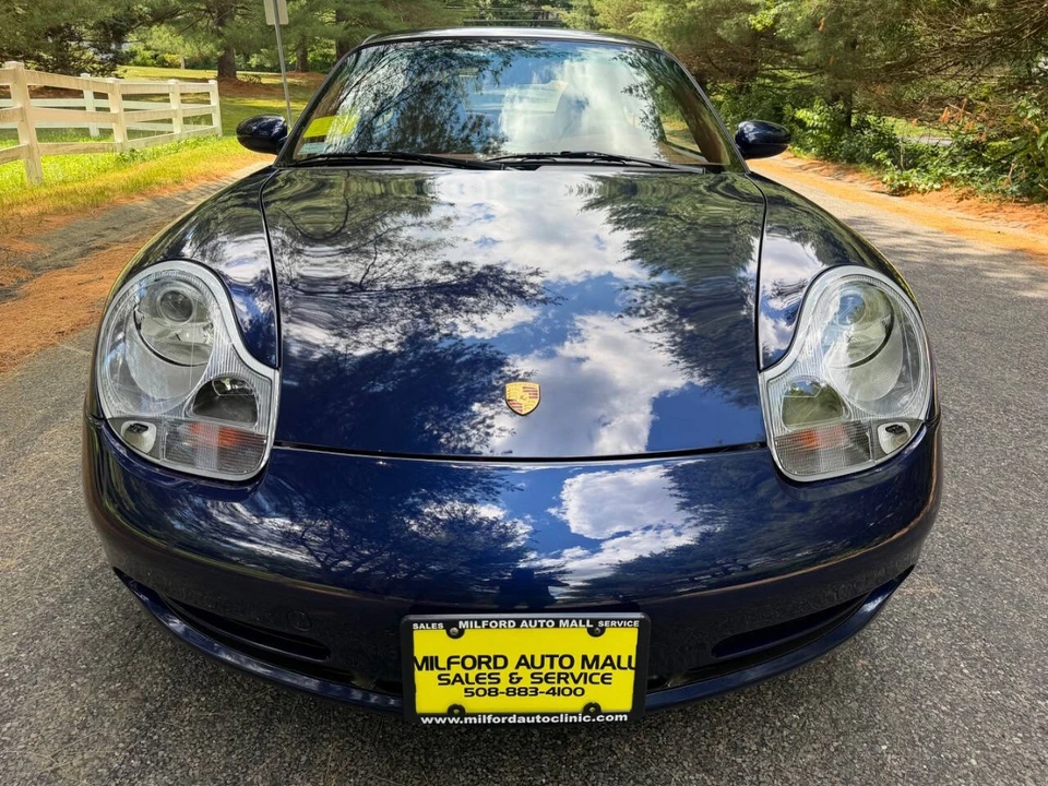 2001 Porsche 996 Carrera 4 - Image 17 of 31