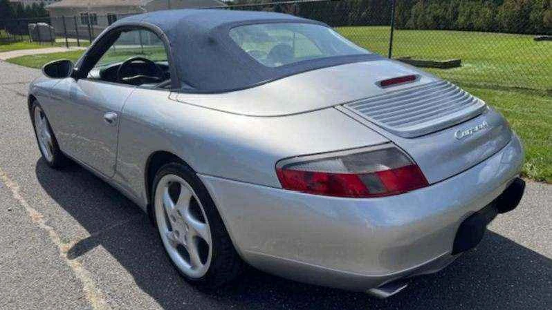 2001 Porsche 996 Carrera 4 - Image 5 of 10