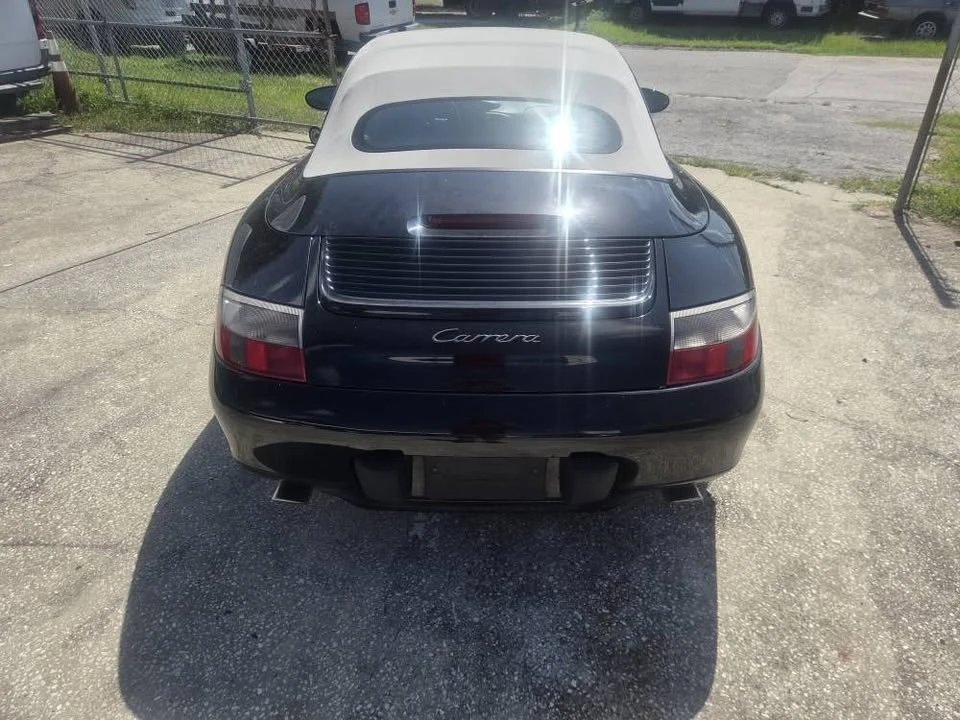 2001 Porsche 996 Carrera 4 - Image 4 of 18