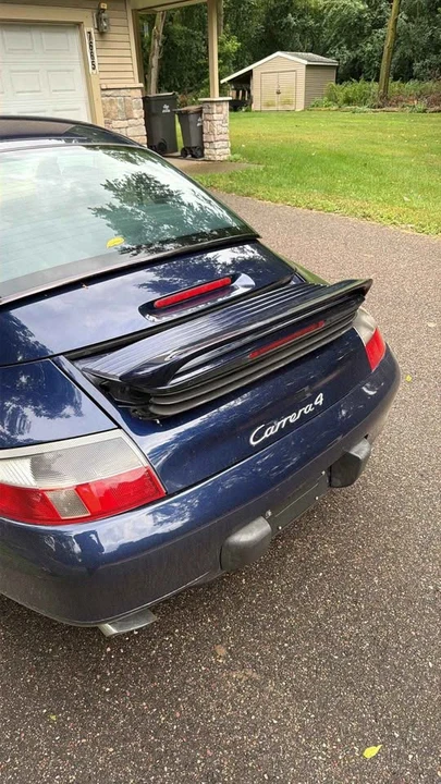 2001 Porsche 996 Carrera 4 - Image 5 of 6
