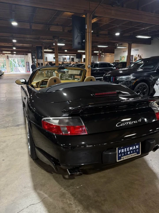 2001 Porsche 996 Carrera 4 - Image 4 of 10