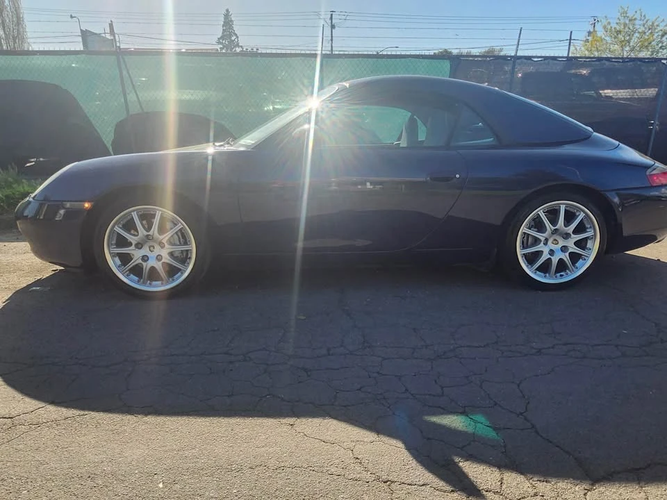 2001 Porsche 996 Carrera 4 - Image 8 of 12