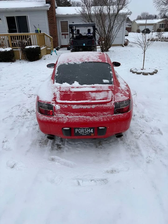 2001 Porsche 996 Carrera 4 - Image 7 of 12