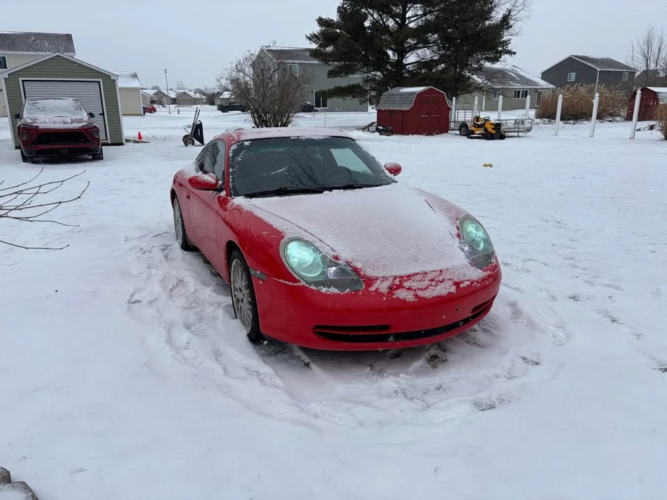 2001 Porsche 996 Carrera 4 - Image 3 of 12