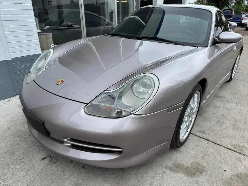 2001 Porsche 996 Carrera 4 - Image 2 of 12