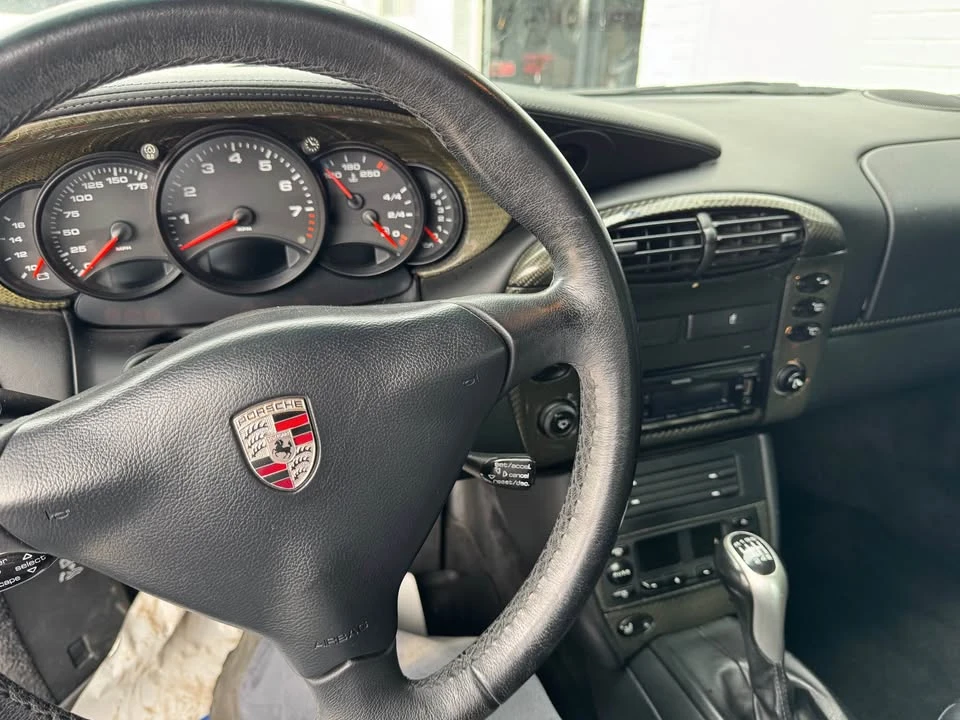 2001 Porsche 996 Carrera 4 - Image 8 of 12