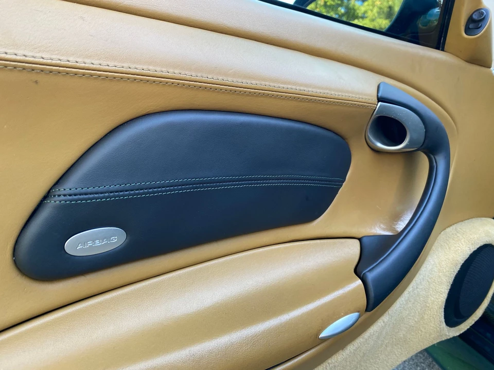 2001 Porsche 996 Carrera 4 - Image 26 of 28
