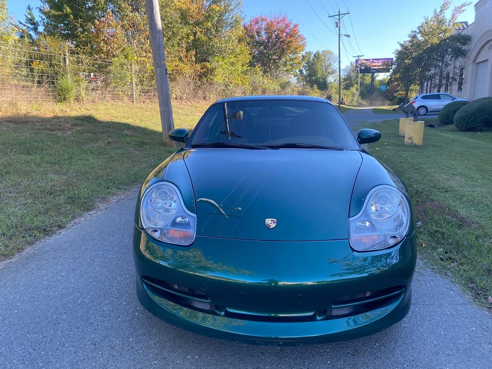 2001 Porsche 996 Carrera 4 - Image 14 of 28